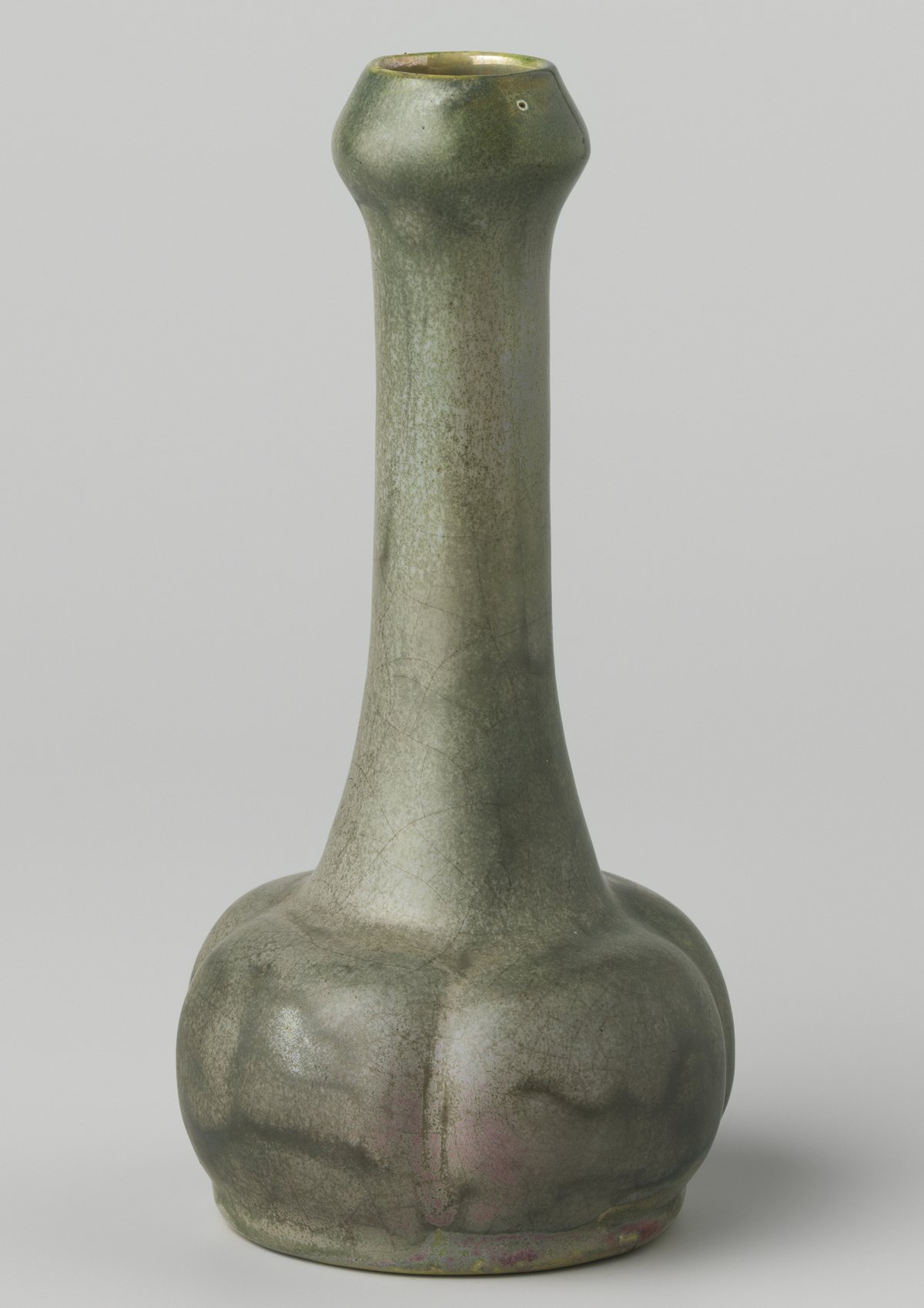 Vase en céramique à glaçure verte de la manufacture De Porceleyne Fles, Delft, 1898 - Rijksmuseum Amsterdam